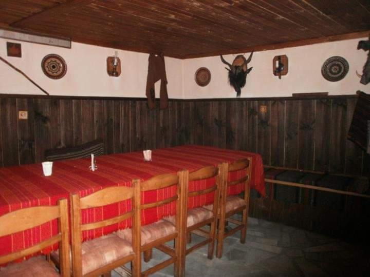 Хотел Механа Воденицата Kurlanovo Bagian luar foto